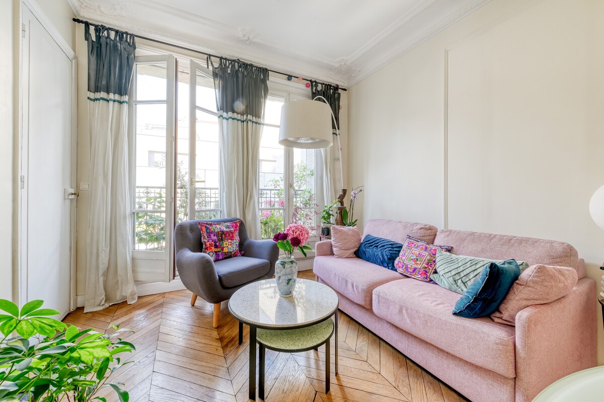 Spacious 2 Bedroom flat in 16th Arrondissement