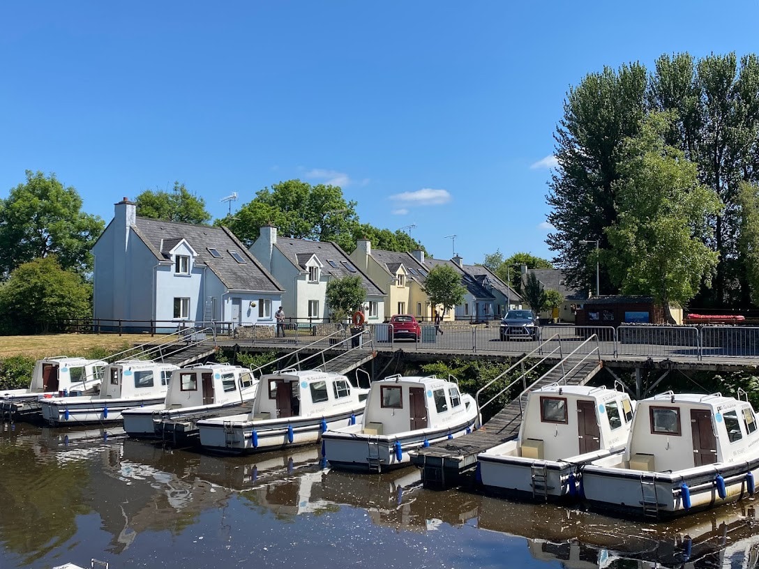 Leitrim Quay - Riverside Cottage 6