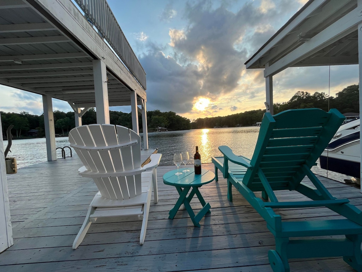 Lake Gaston Waterfront-Firepit, Dock, SUP, Kayaks+