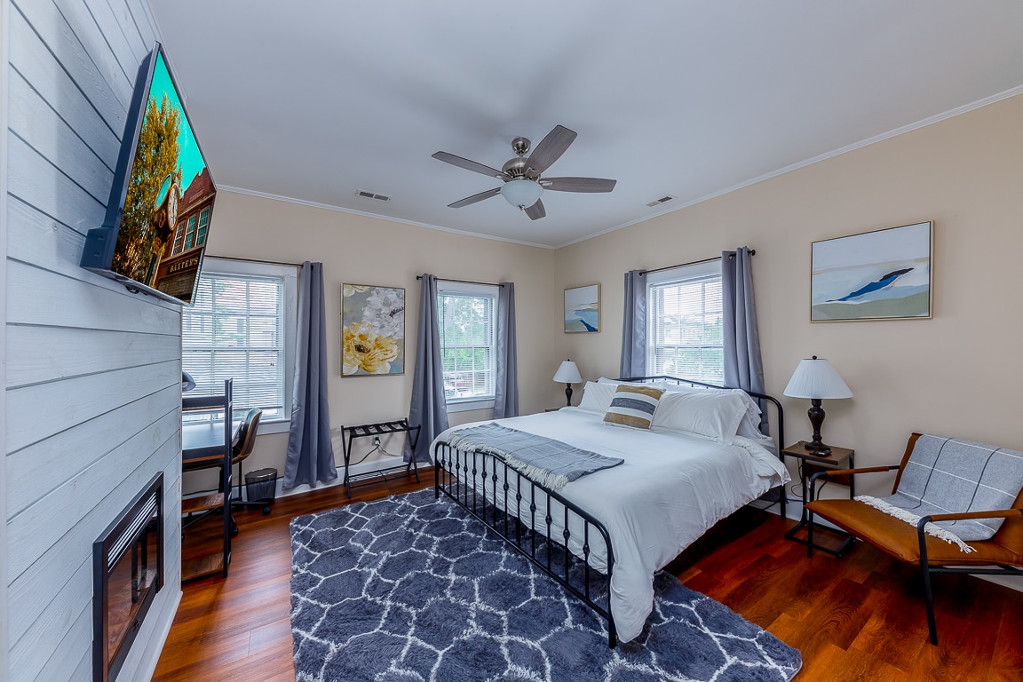 Amazing 3 BR House | Downtown New Bern | Sleeps 8