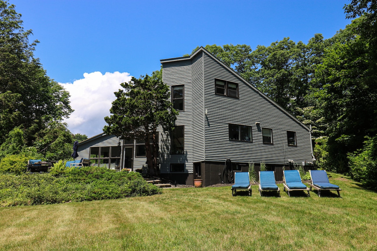 Oceanfront Home in Falmouth