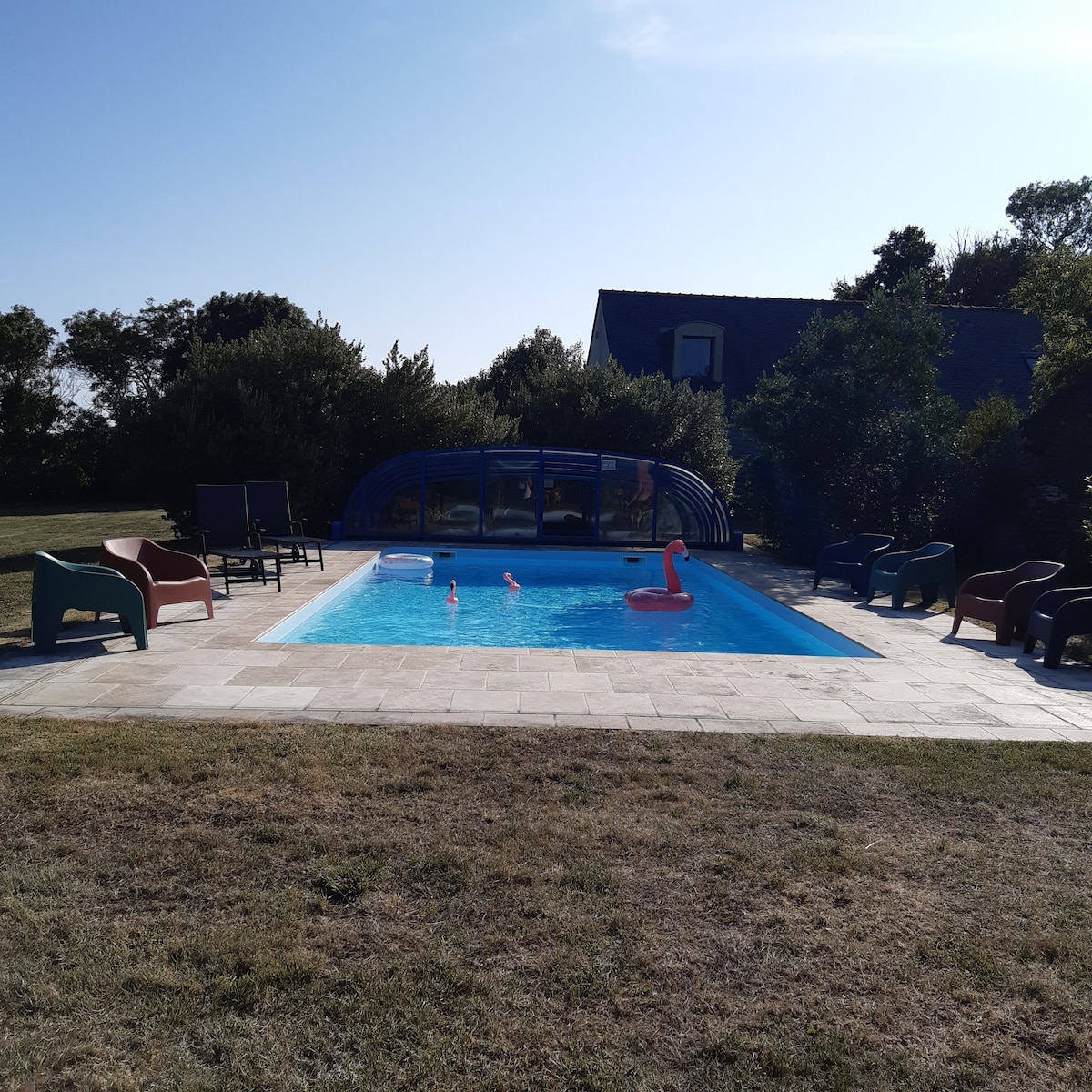 Maison vacances Bretagne piscine 6 personnes