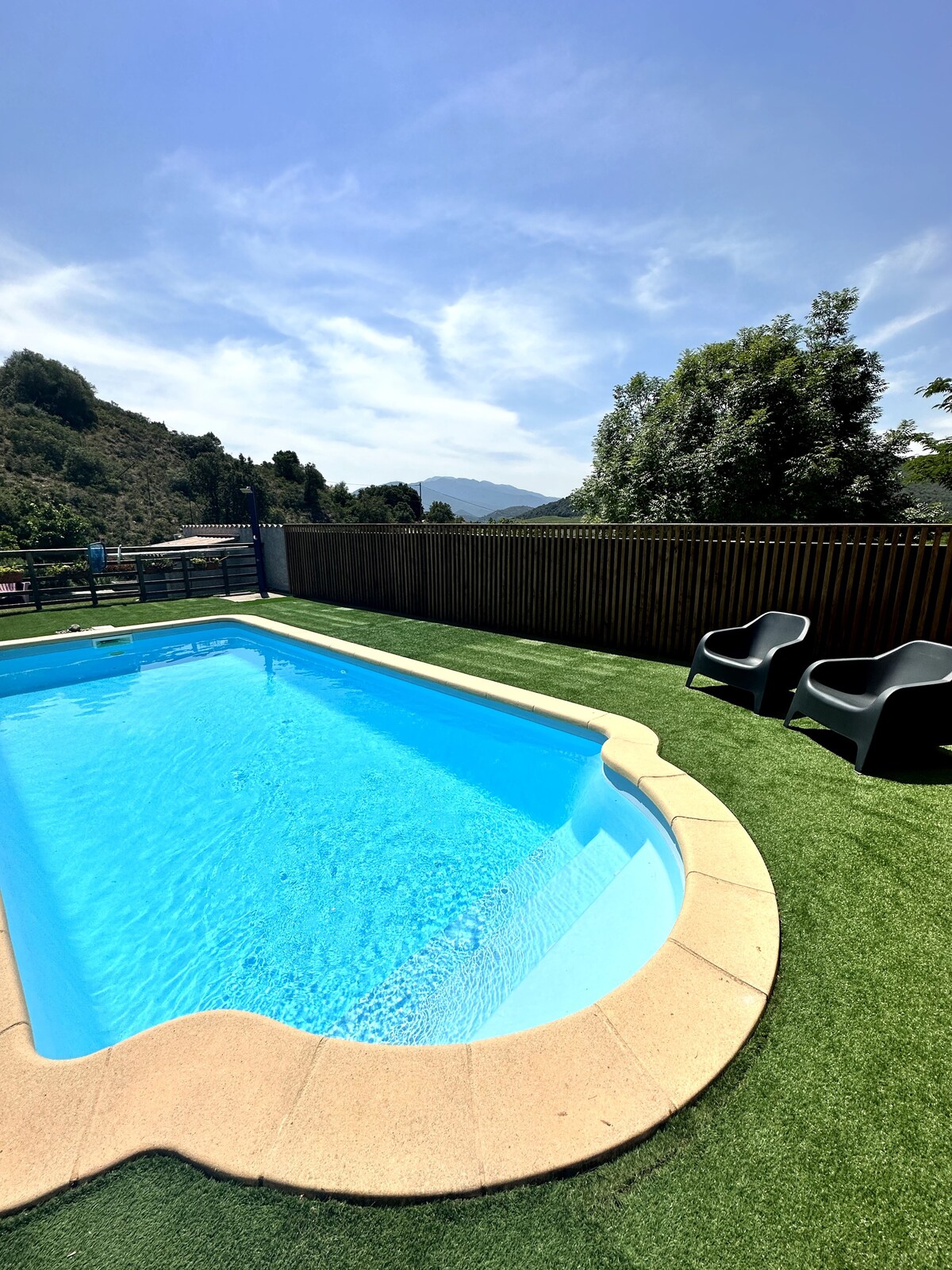 Maison Individuelle avec Piscine