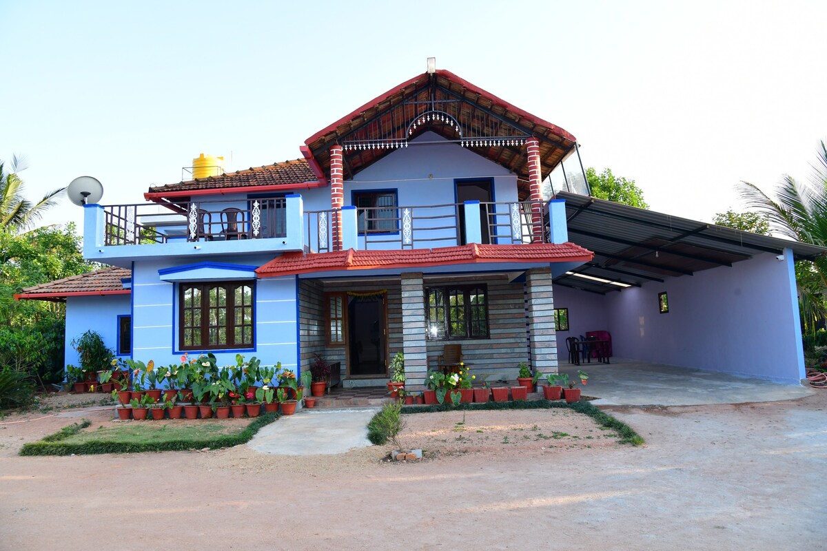 SugerLeaf Homestay with Balcony - One Group Only