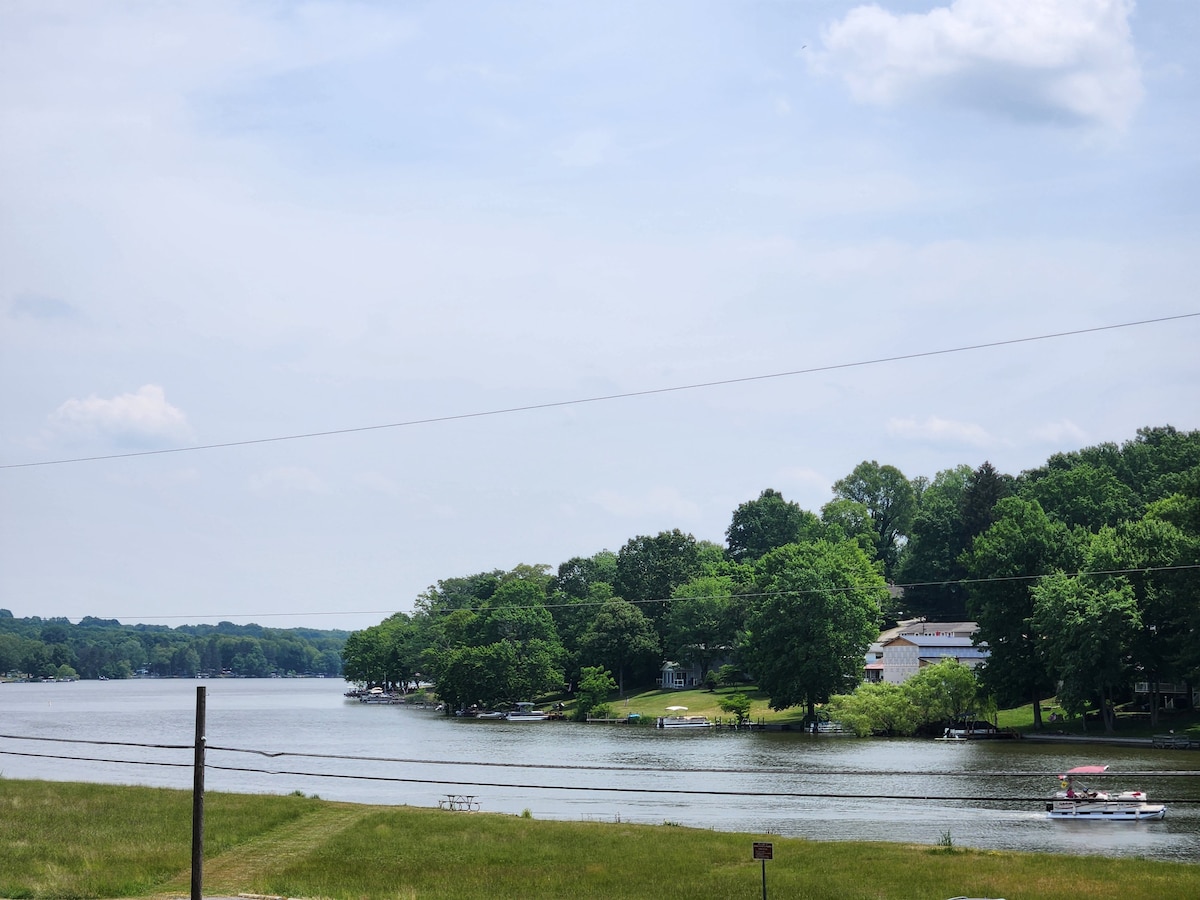 The Getaway at Guilford Lake