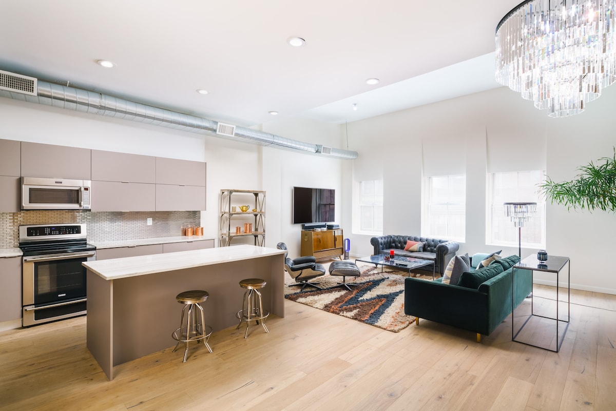 SOHO Loft Penthouse 2,000SF