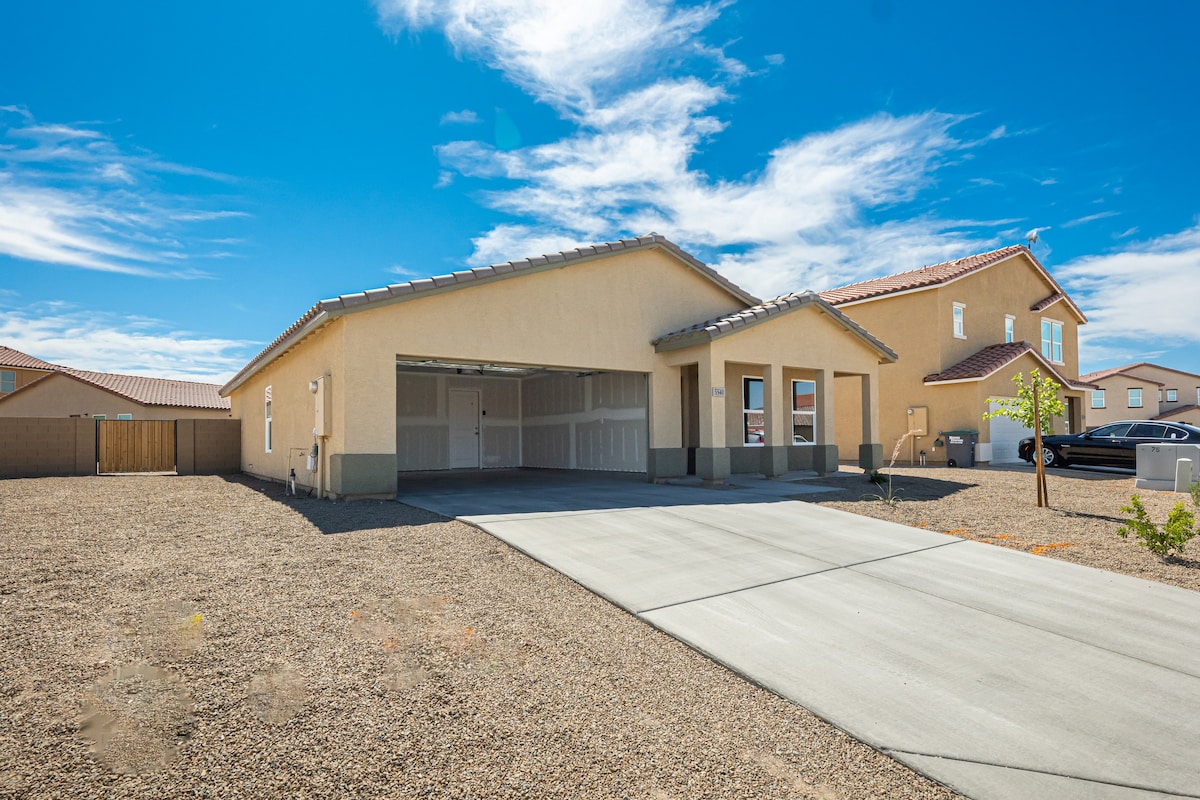 Quiet Get-Away Vacation home in Fort Mohave