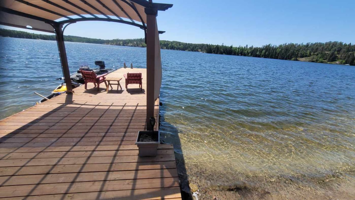 Waterfront Lake House Log Cabin