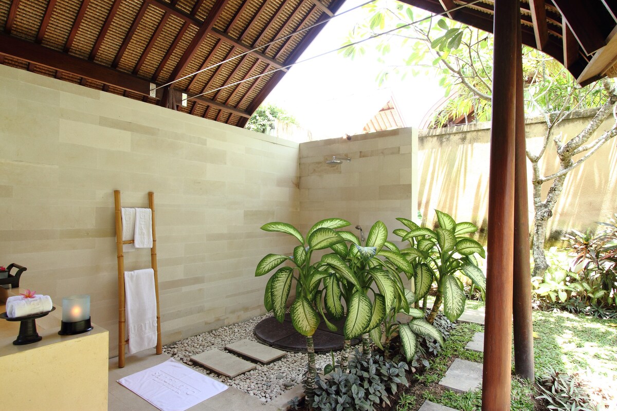 Spacious 3 BR Pool Villa for event in sanur, Bali