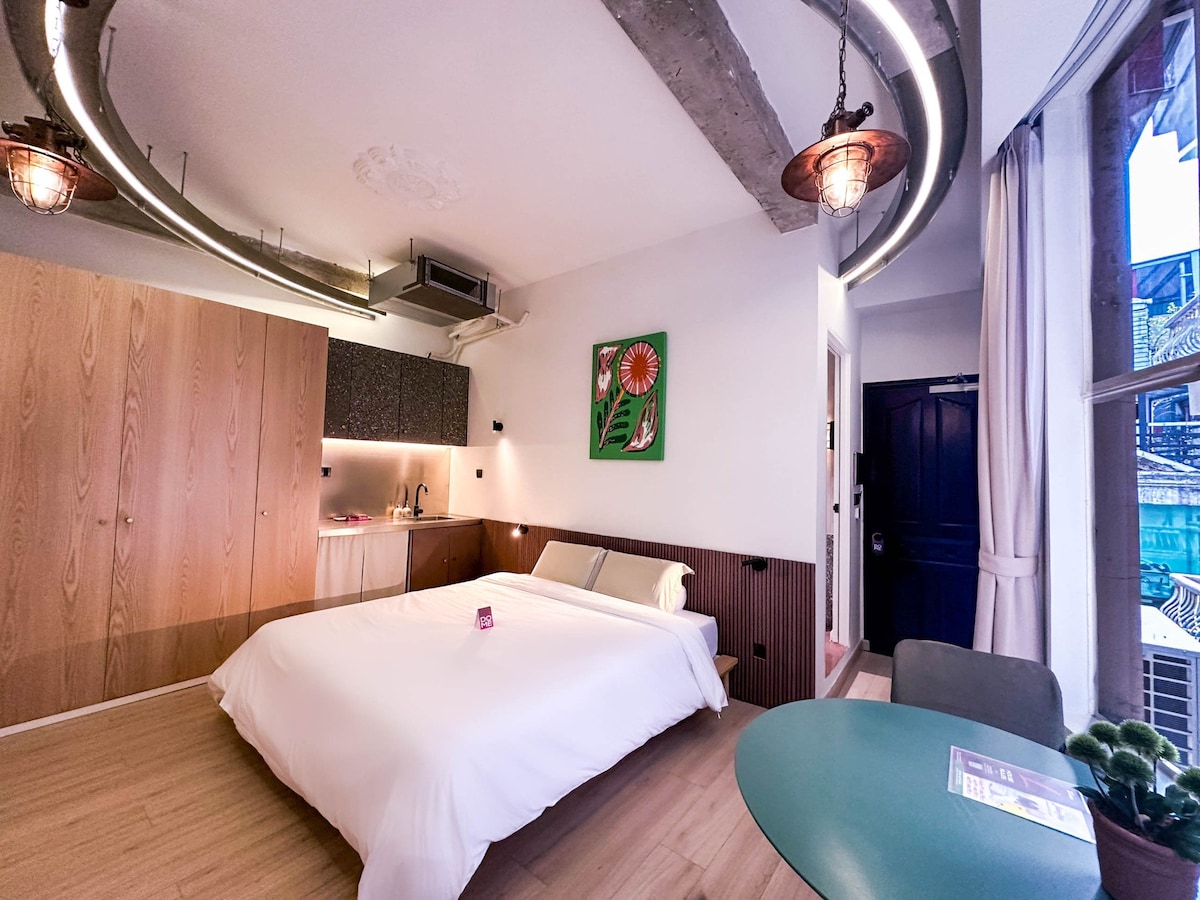 4.0 Studio - CBD Japanese Art Deco Hotel