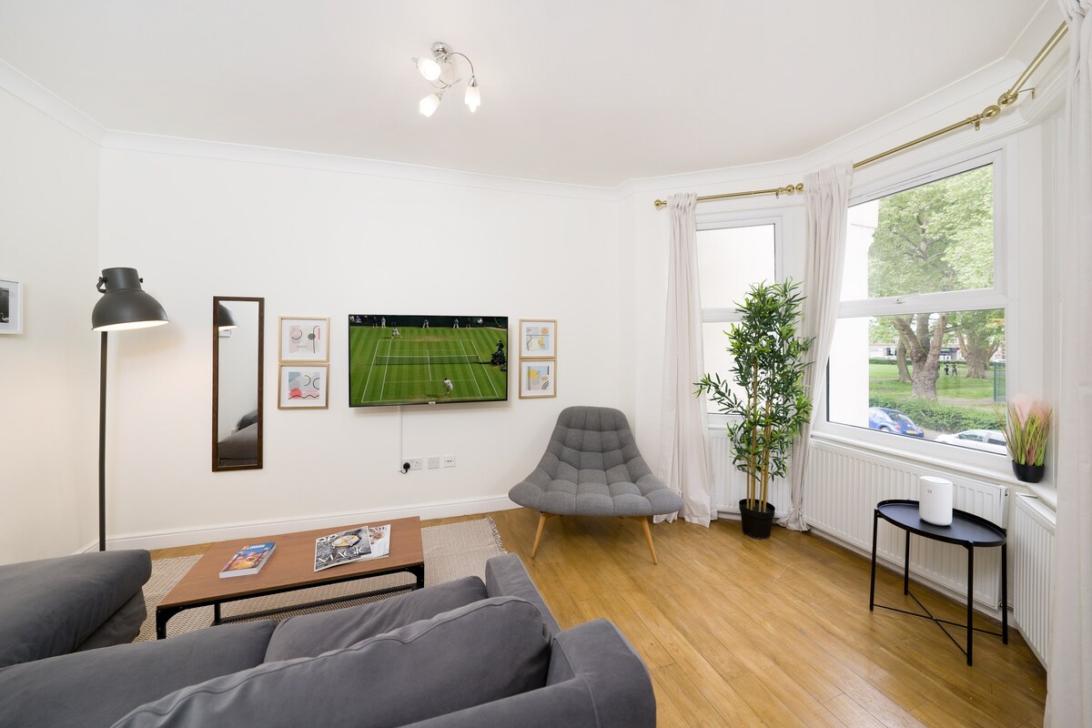 Delphina - Spacious 2BR Modern Maisonette