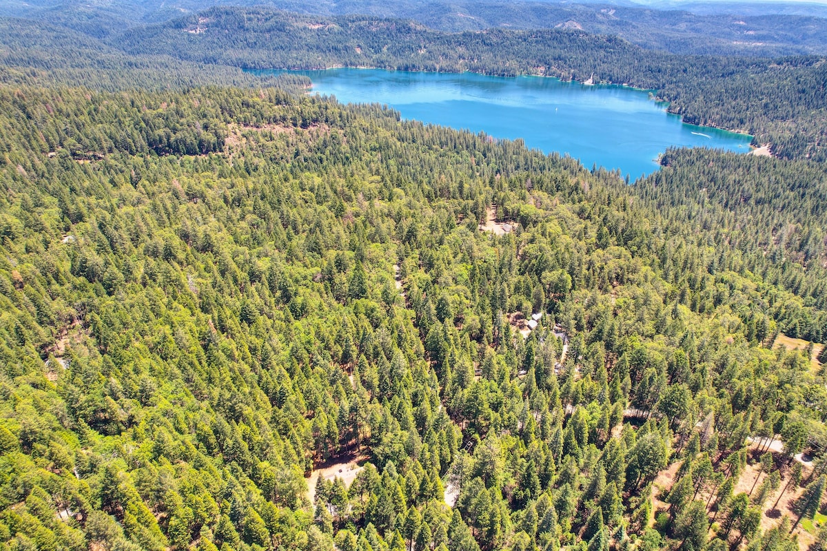 Harmony Ridge Ranch Nevada City/热水浴缸