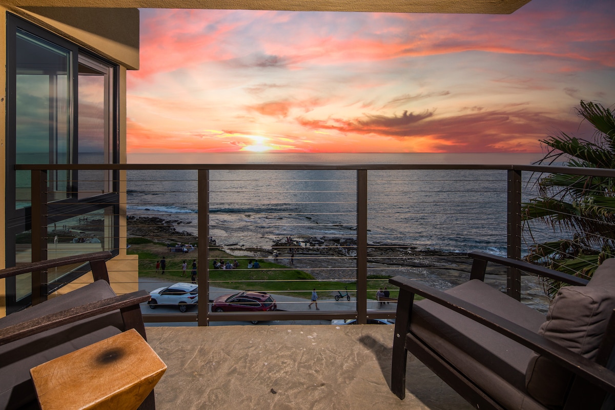 NEW! Oceanfront La Jolla Village View