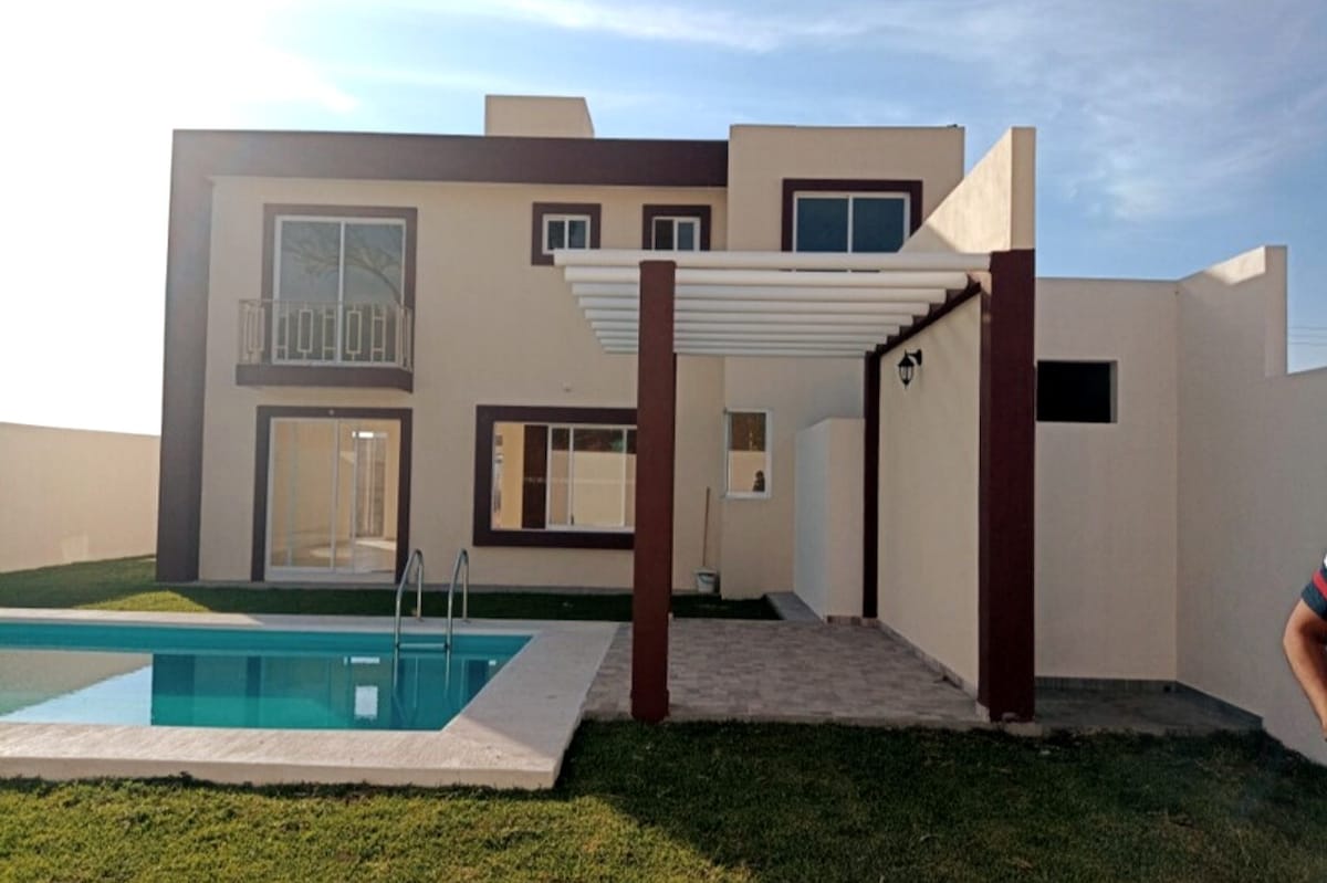 Beautiful House with Private Pool in Ayala,Morelos