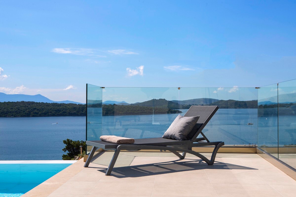 Villa Orama with Private Pool and Amazing Views