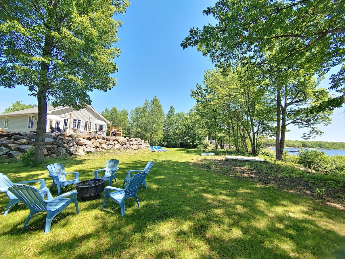 Lakeview Lookout Retreat