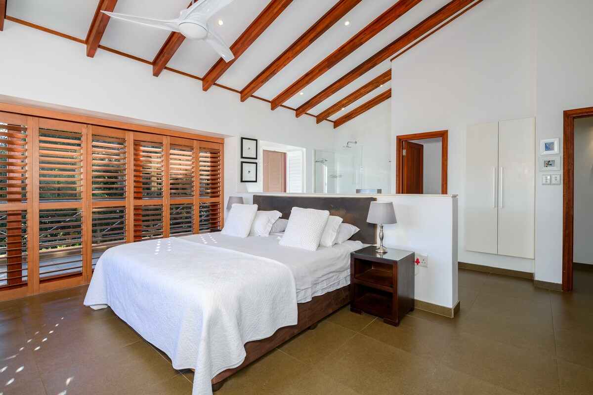 San Lameer Villa 5915 - 3 Bedroom Luxury