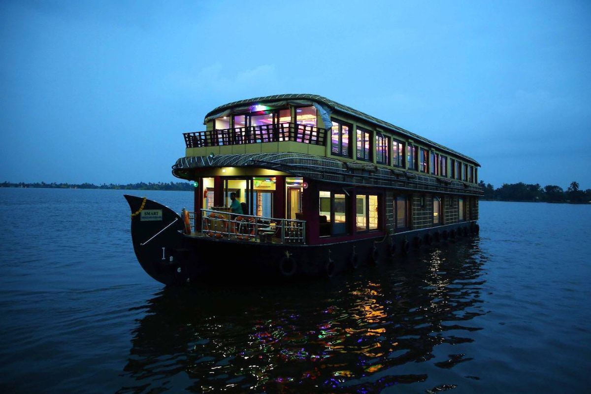 Meghavarsham Luxury Cruise