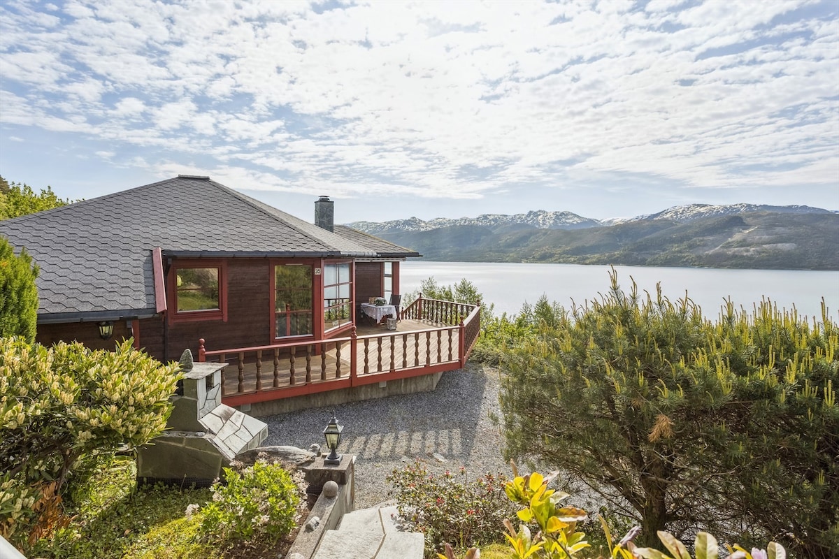 Hardanger -House by the fjords