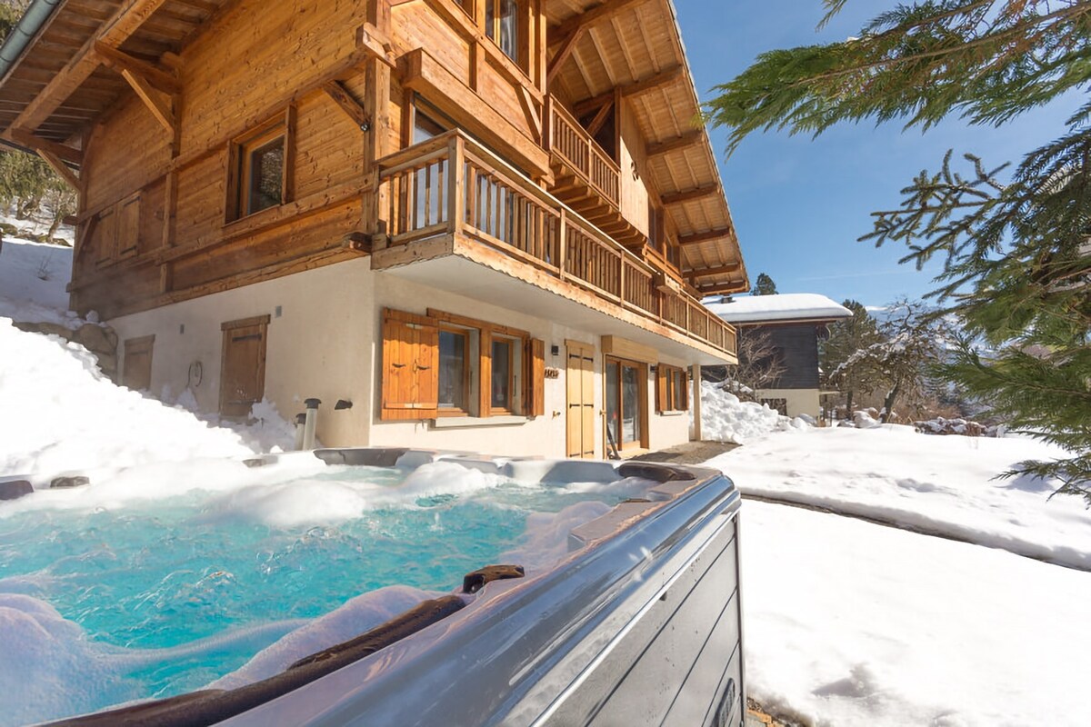Chalet Marguerite with sauna and hot tub
