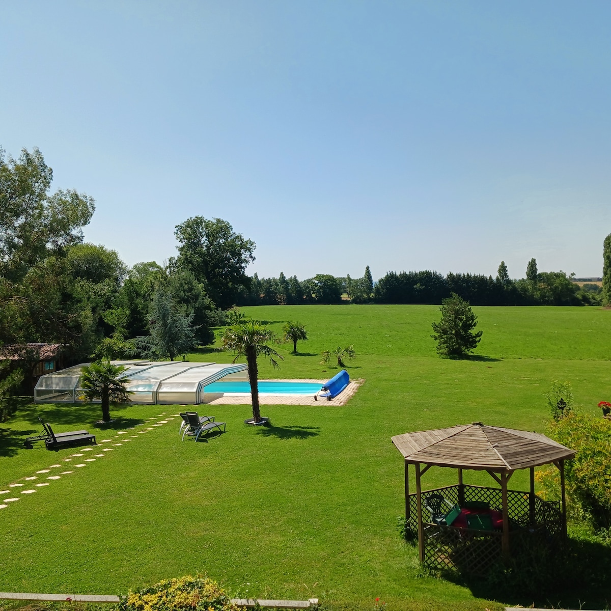 Gîte de charme, piscine et sauna