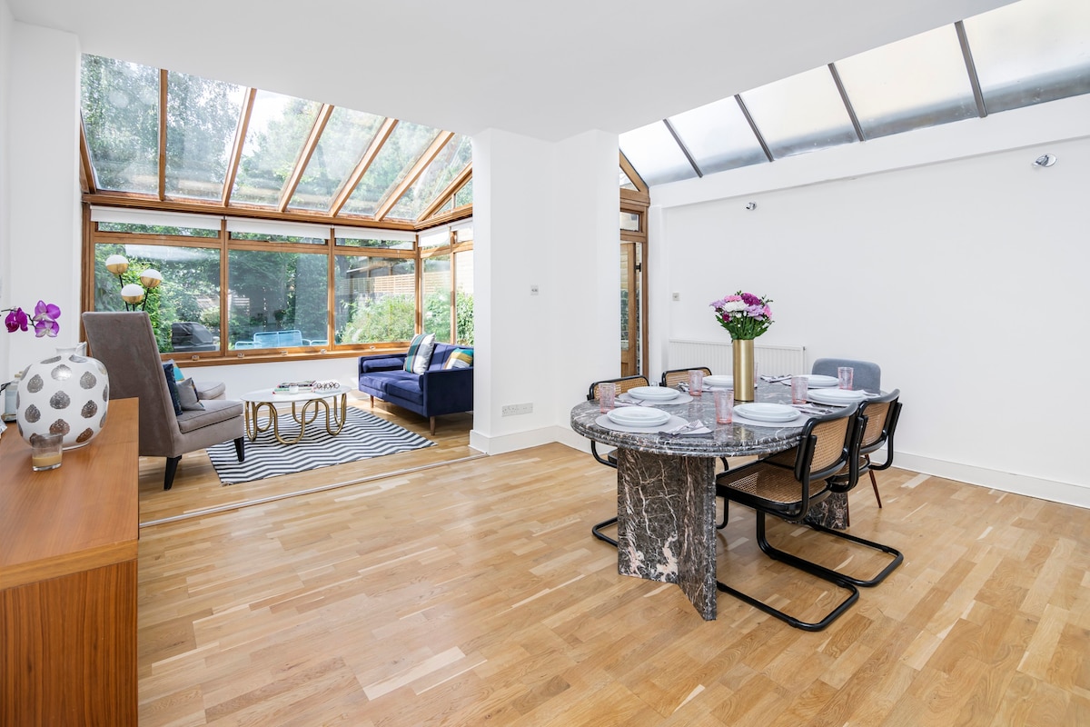 Gorgeous 4BR family house w/ garden, Notting Hill