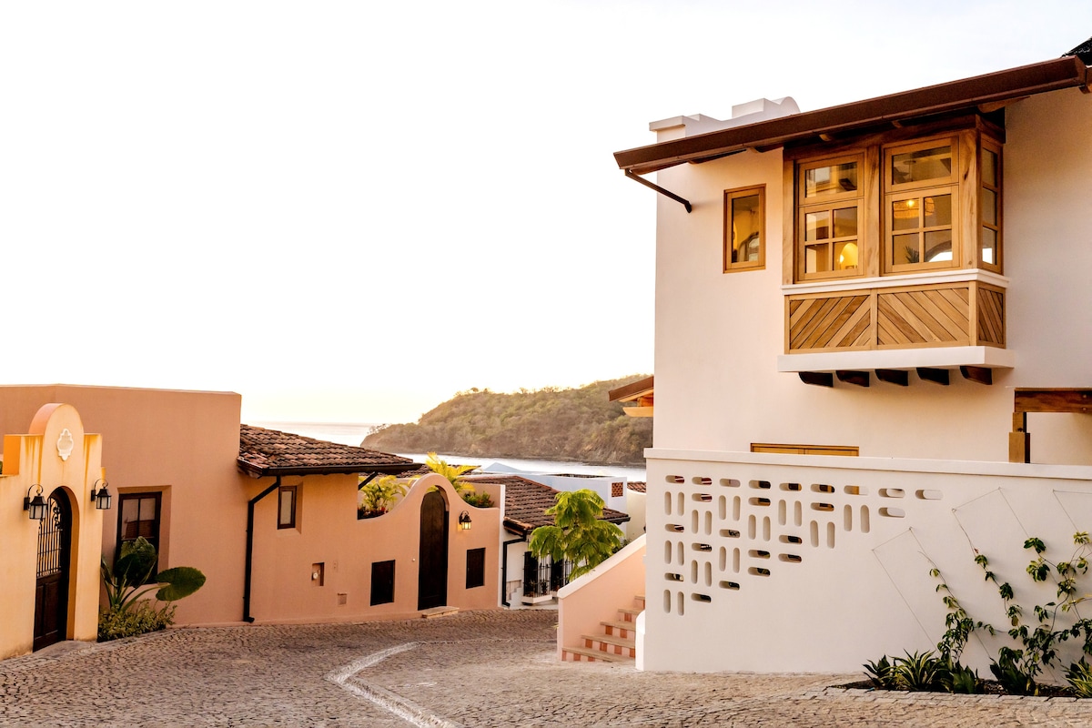 Luxury Ocean View Home