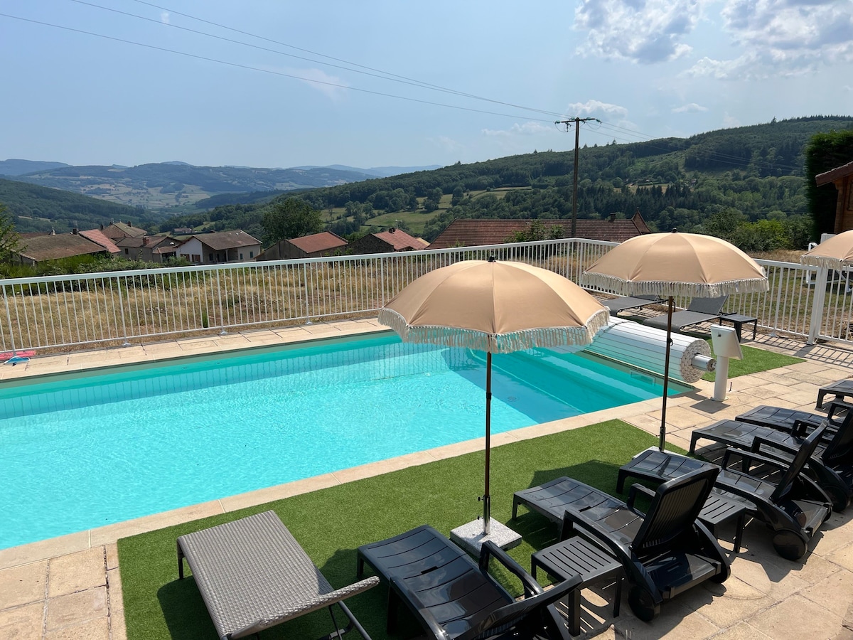 Domaine Bayard with private pool and/or spa