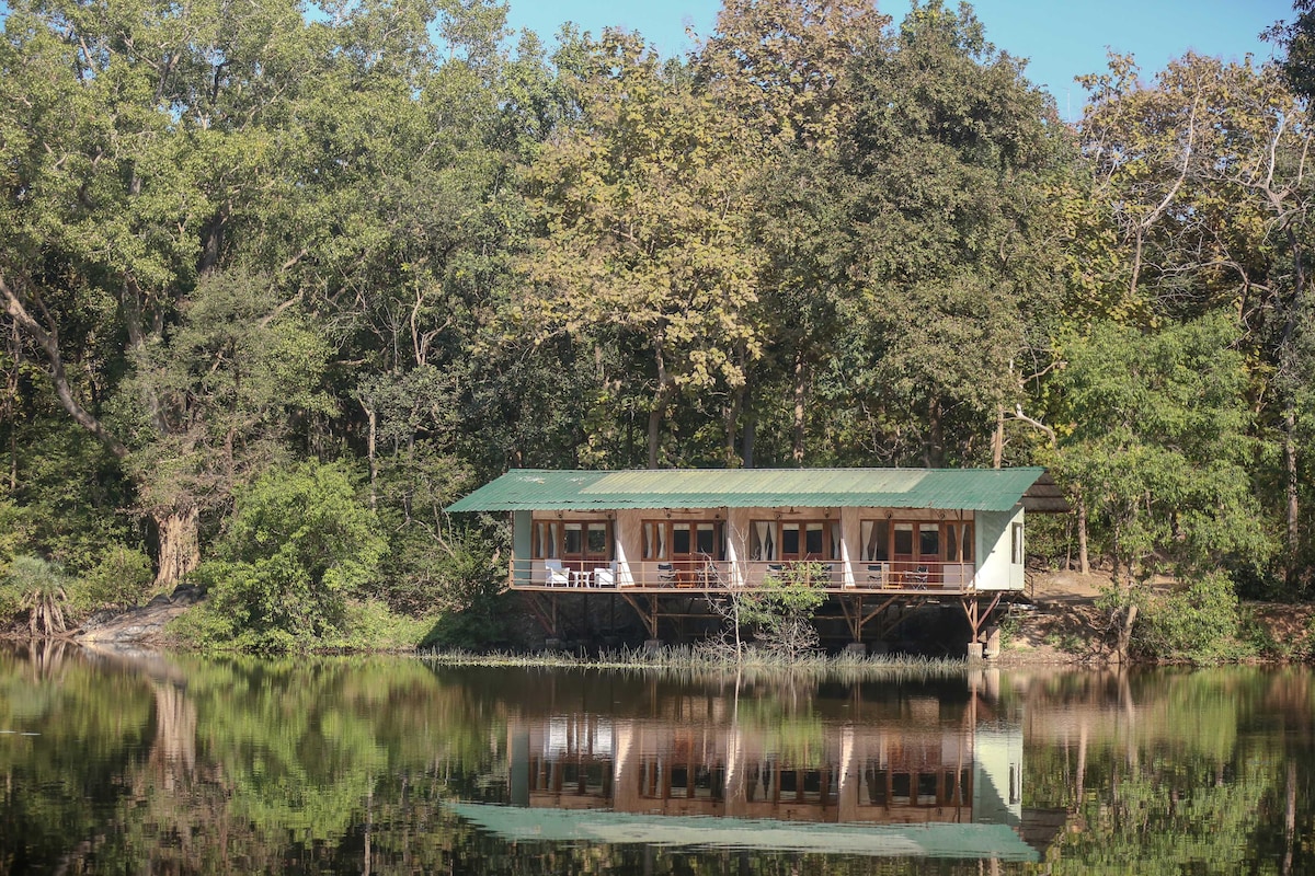 Rukhad Jungle Camp - Pench  Jalmahal Cottages