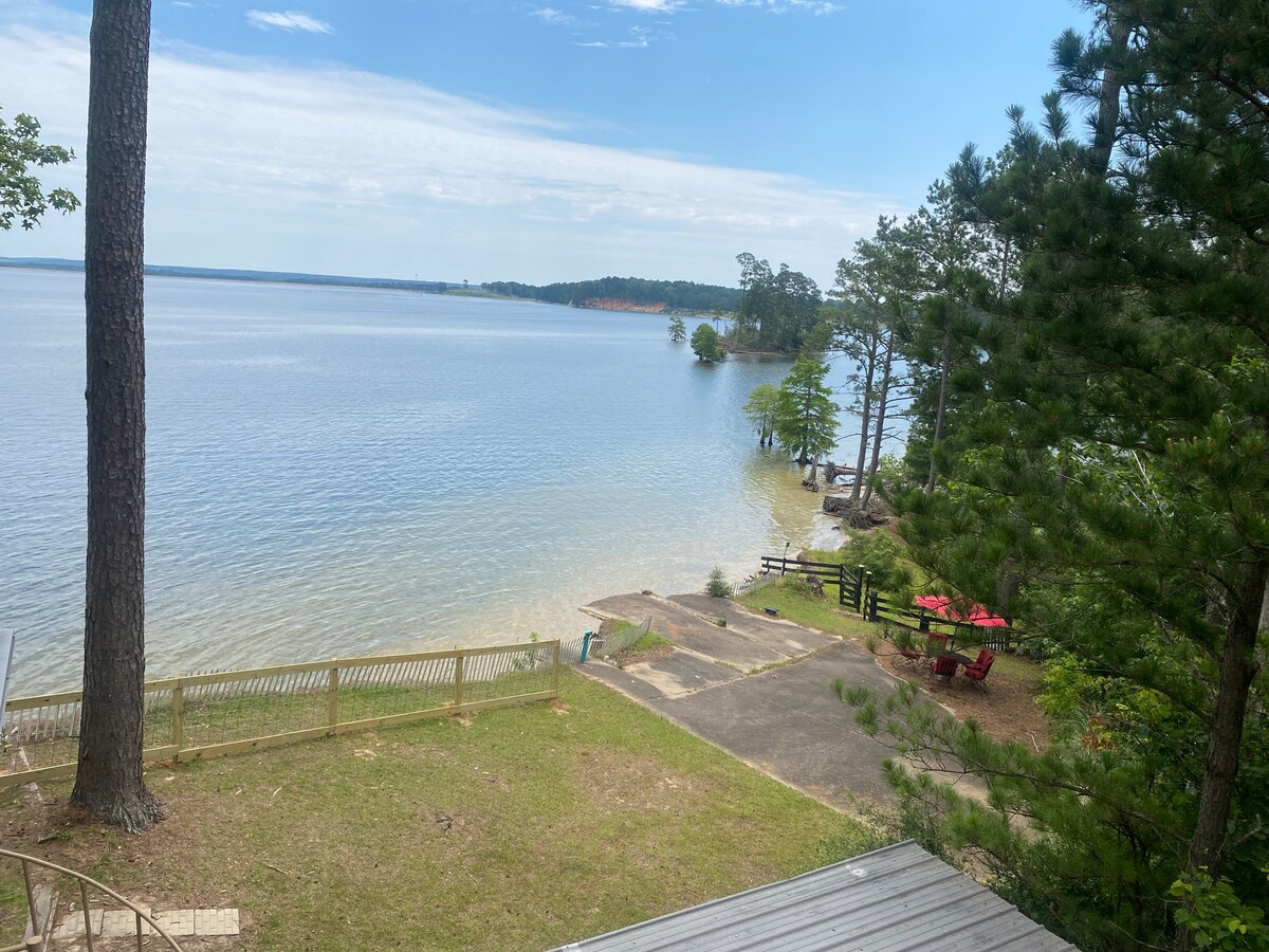 Lake House with the best views of the Lake!