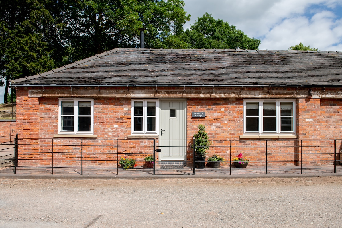 Woodside Cottage