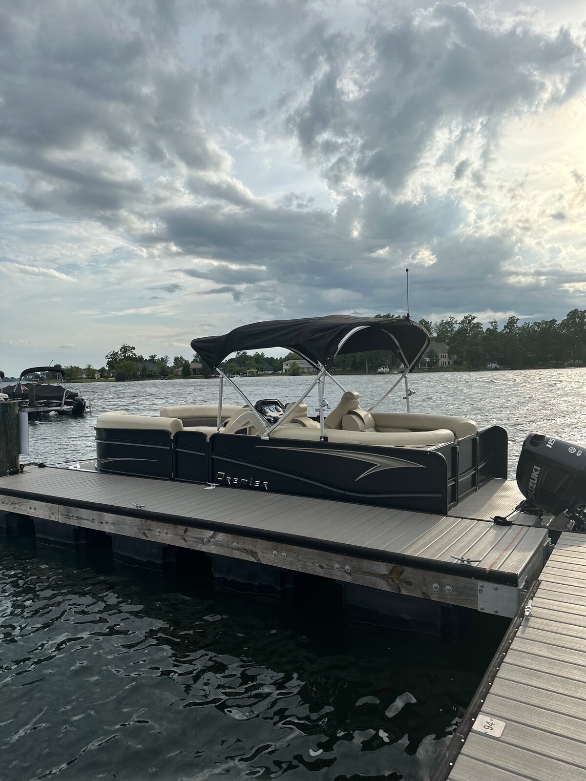 2023 Premier Pontoon