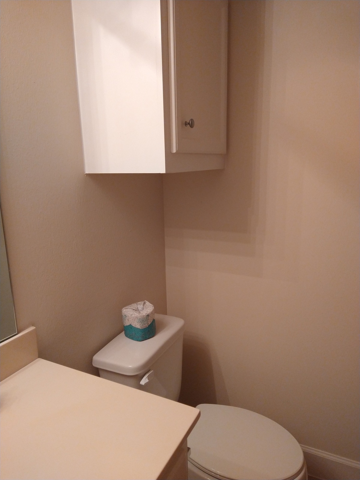 Room close to Hobby Airport