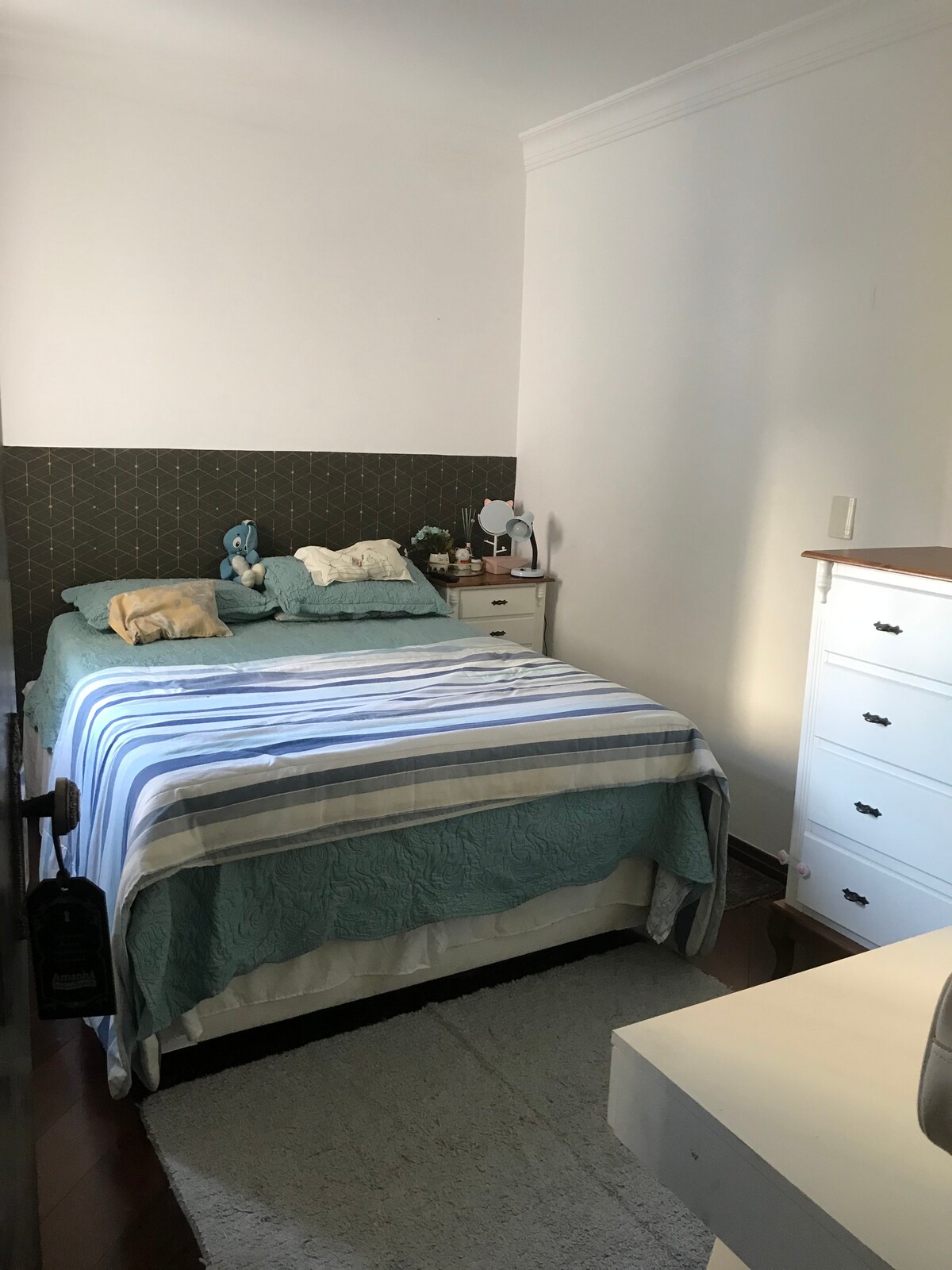 Quarto em belíssmo apartamento em Santo André