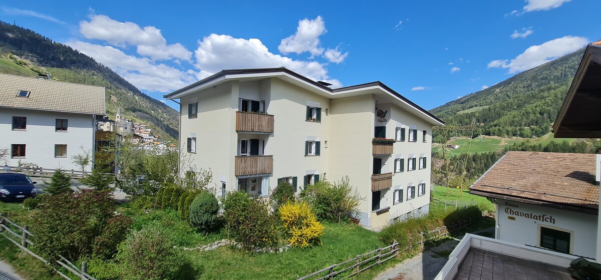 Ferienwohnung mit Frühstück - Hotel Traube-Stelvio