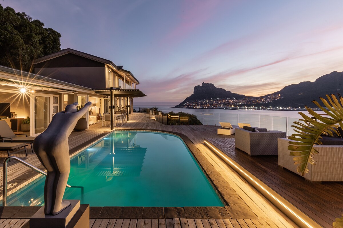 Hout Bay home with exceptional views.