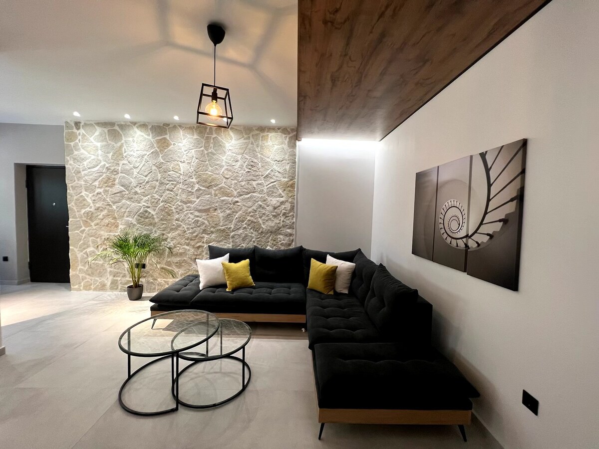 Renovated apartment near Acropolis and City Center