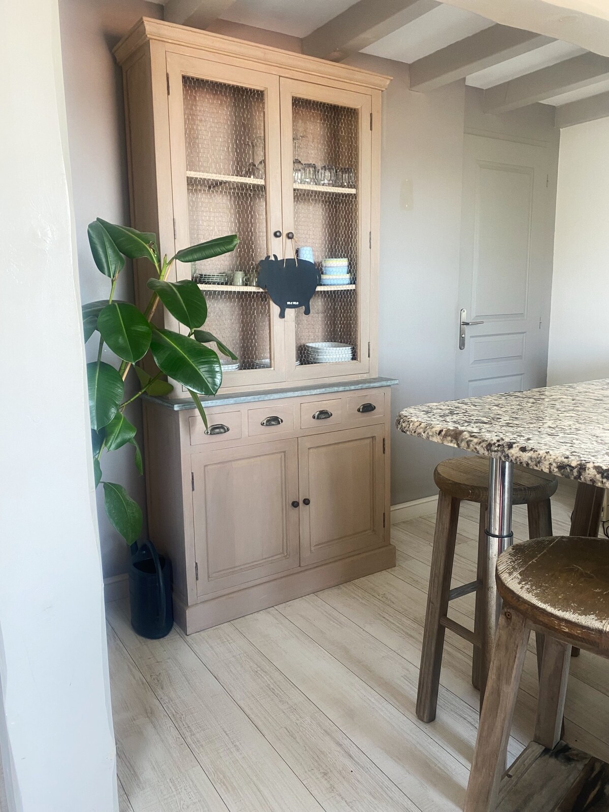 Cosy apartment, walking distance to beach / center