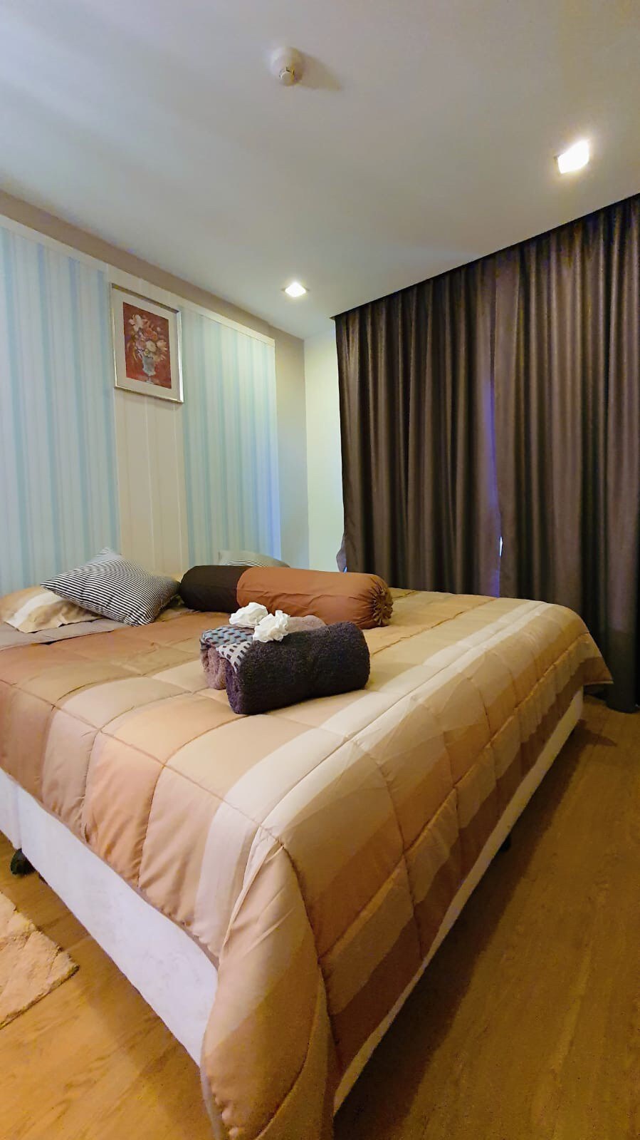 Top floor room at Bukitta airport condominium