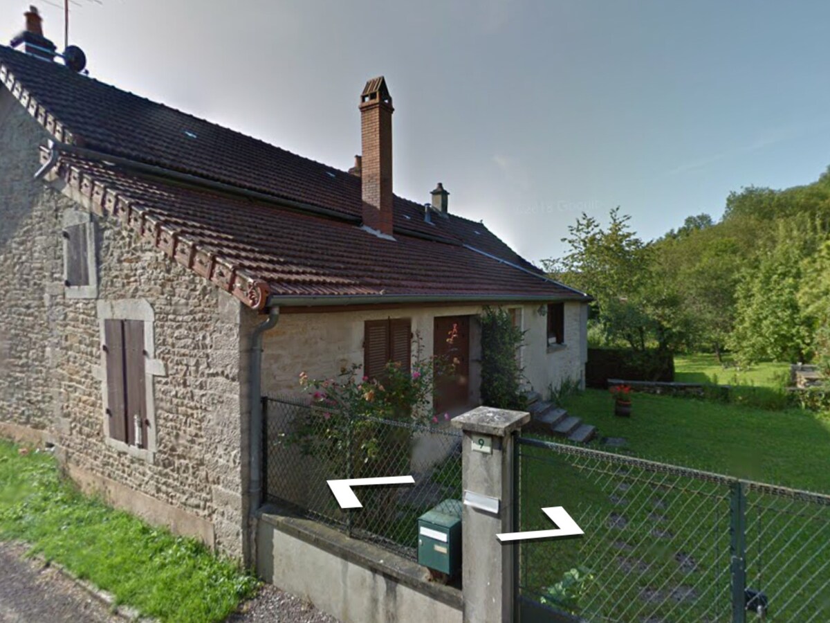 Les Pommiers, house near Beaune