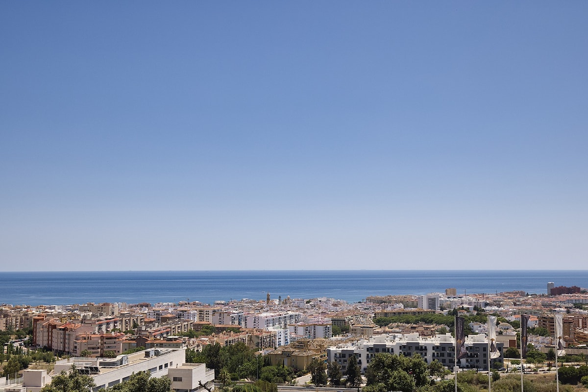 2 Bedroom Penthouse with Sea View @ Estepona Hills