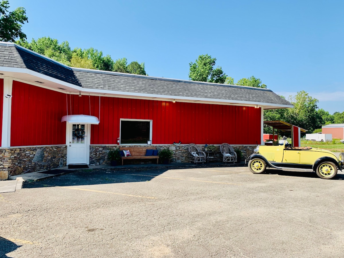 Brock 's Hot Rod Hideout ！