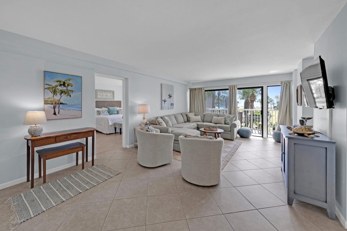 Owner Managed Beach Condo | Views | Pool | 8 Guest