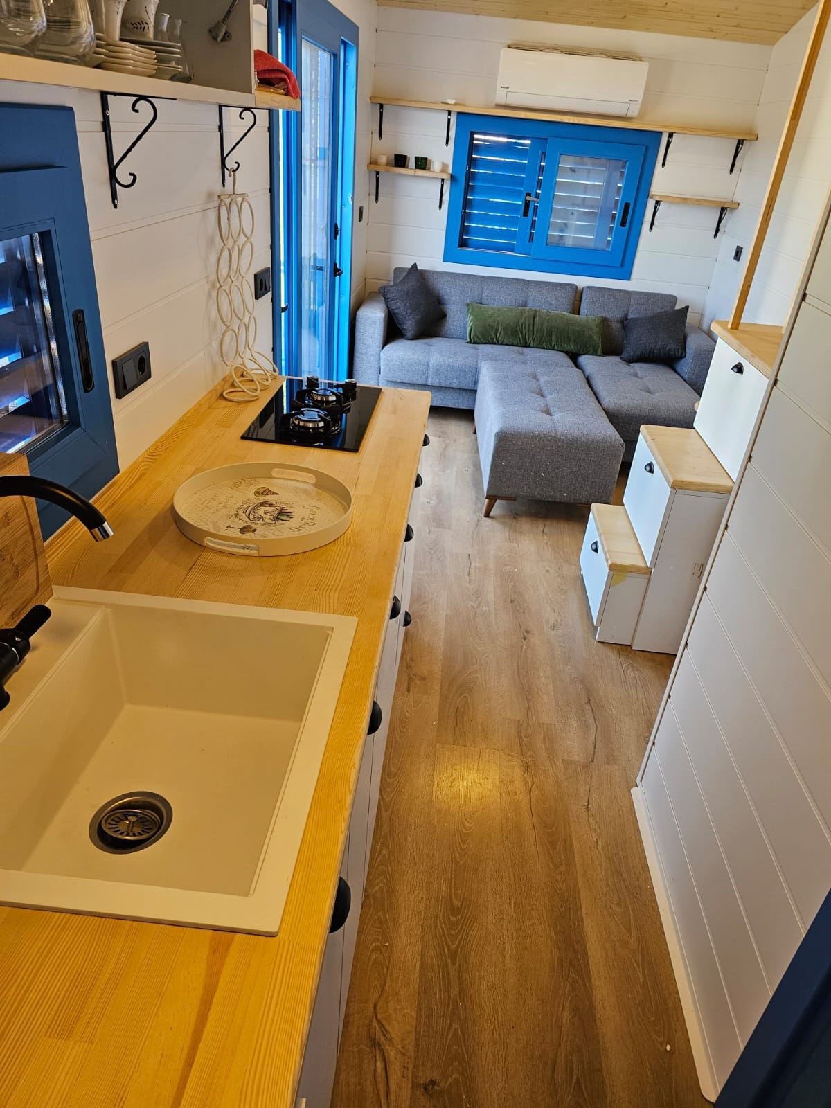 Dikili Bademli de Müstakil Tiny House