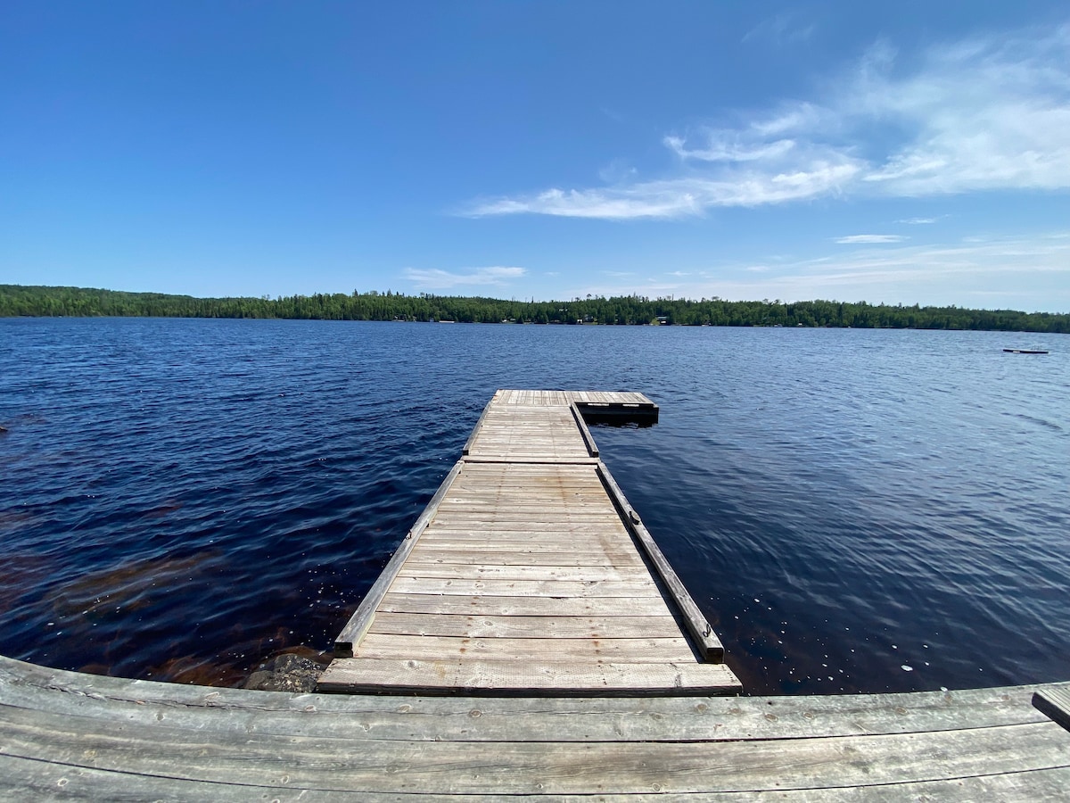 Cottage One Island Lake