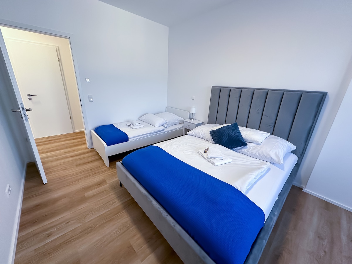 Suite4Me- Mainz | 3 Zimmer I Balkon | Küche I WLAN