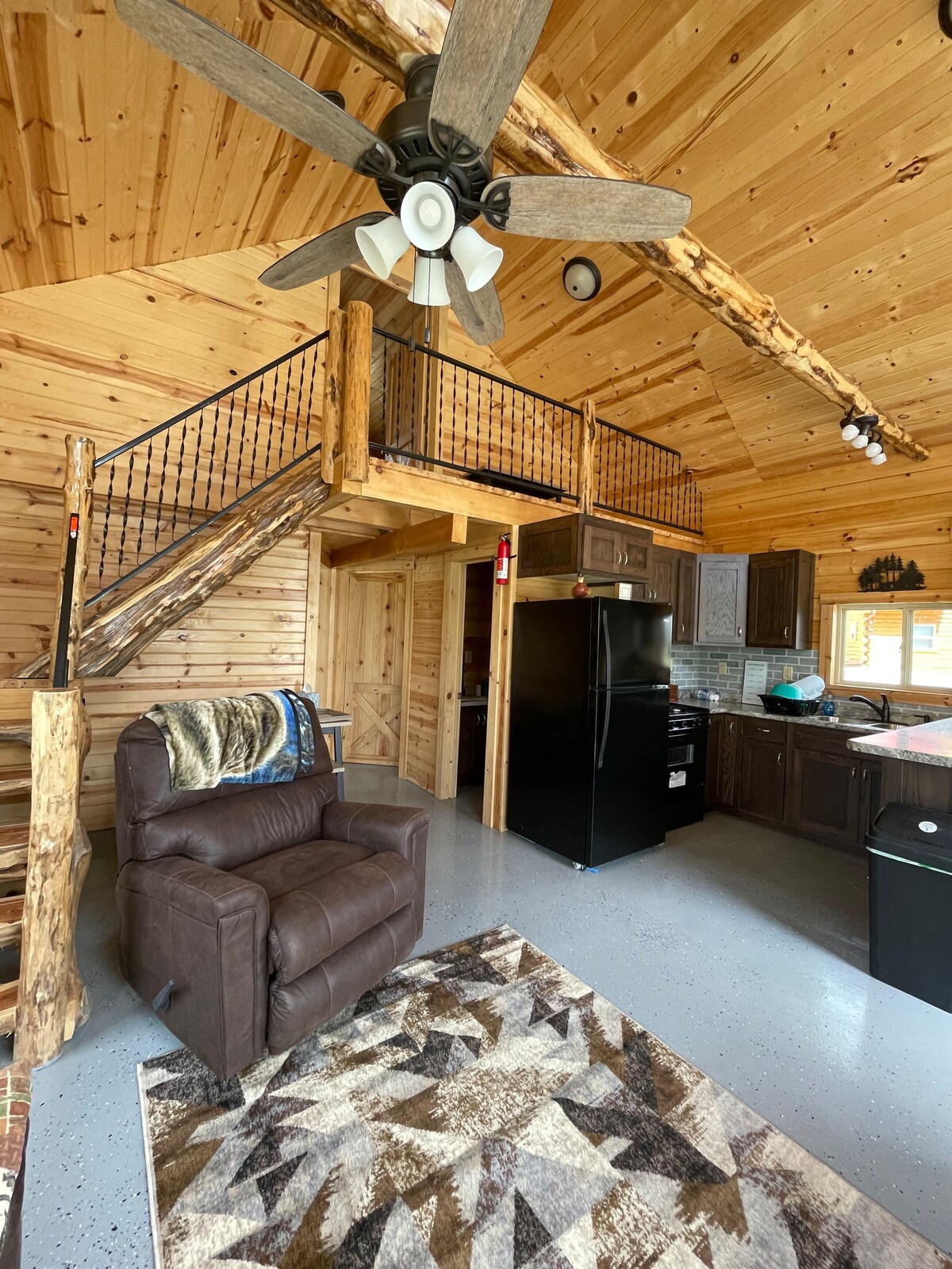 Timber Ridge cozy 3 bedrooms cabin #1