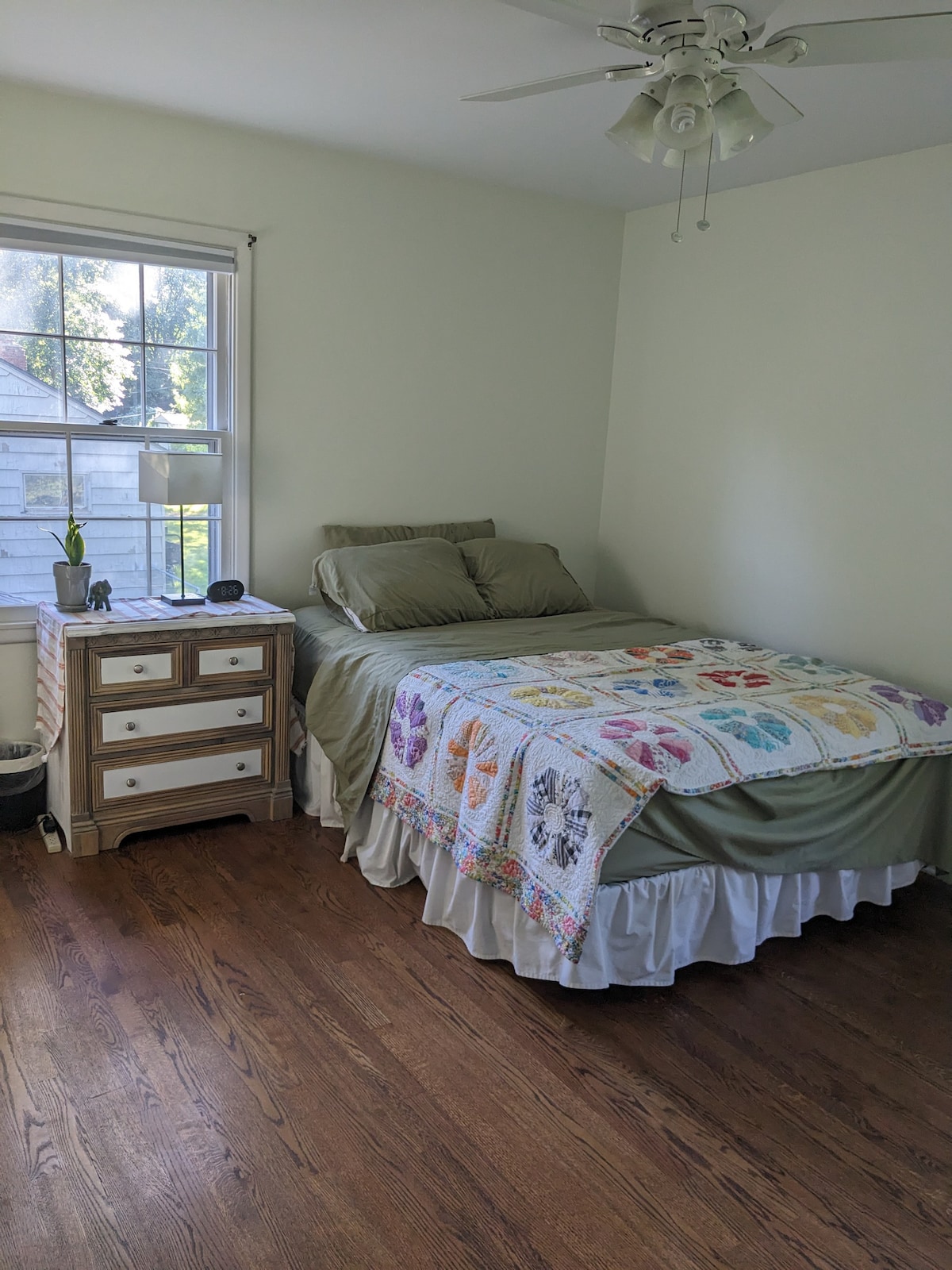 Cozy Upstairs Bedroom