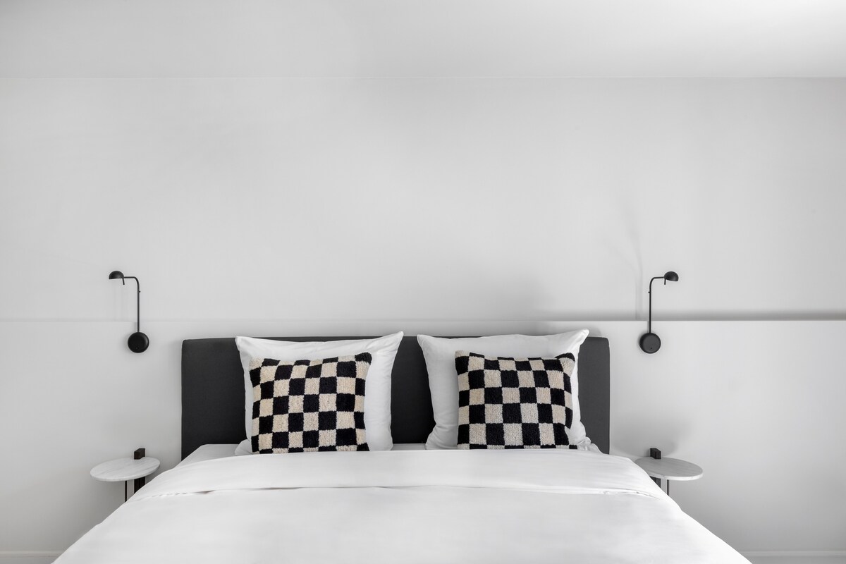 numa | Cosy Suite in Berlin's Charlottenburg