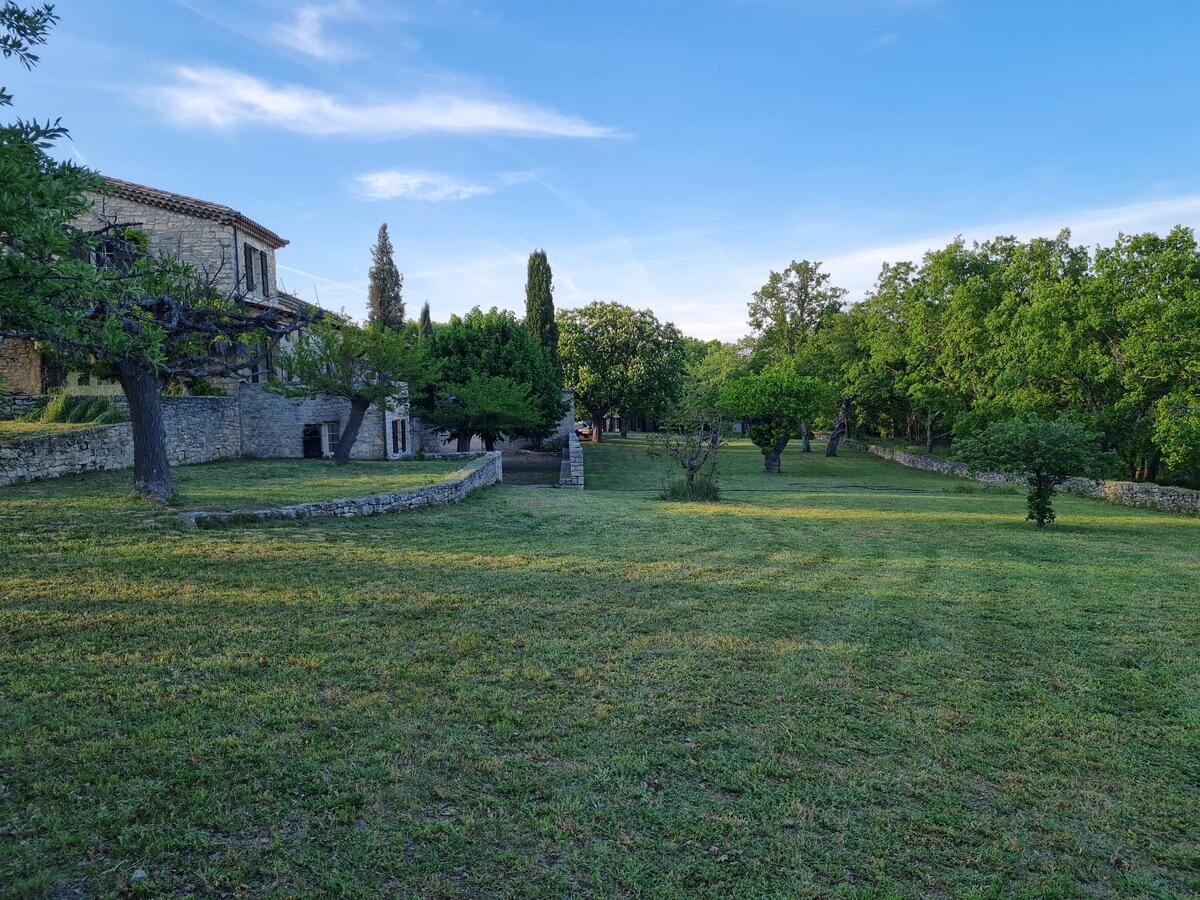 Maisonnette en Lubéron